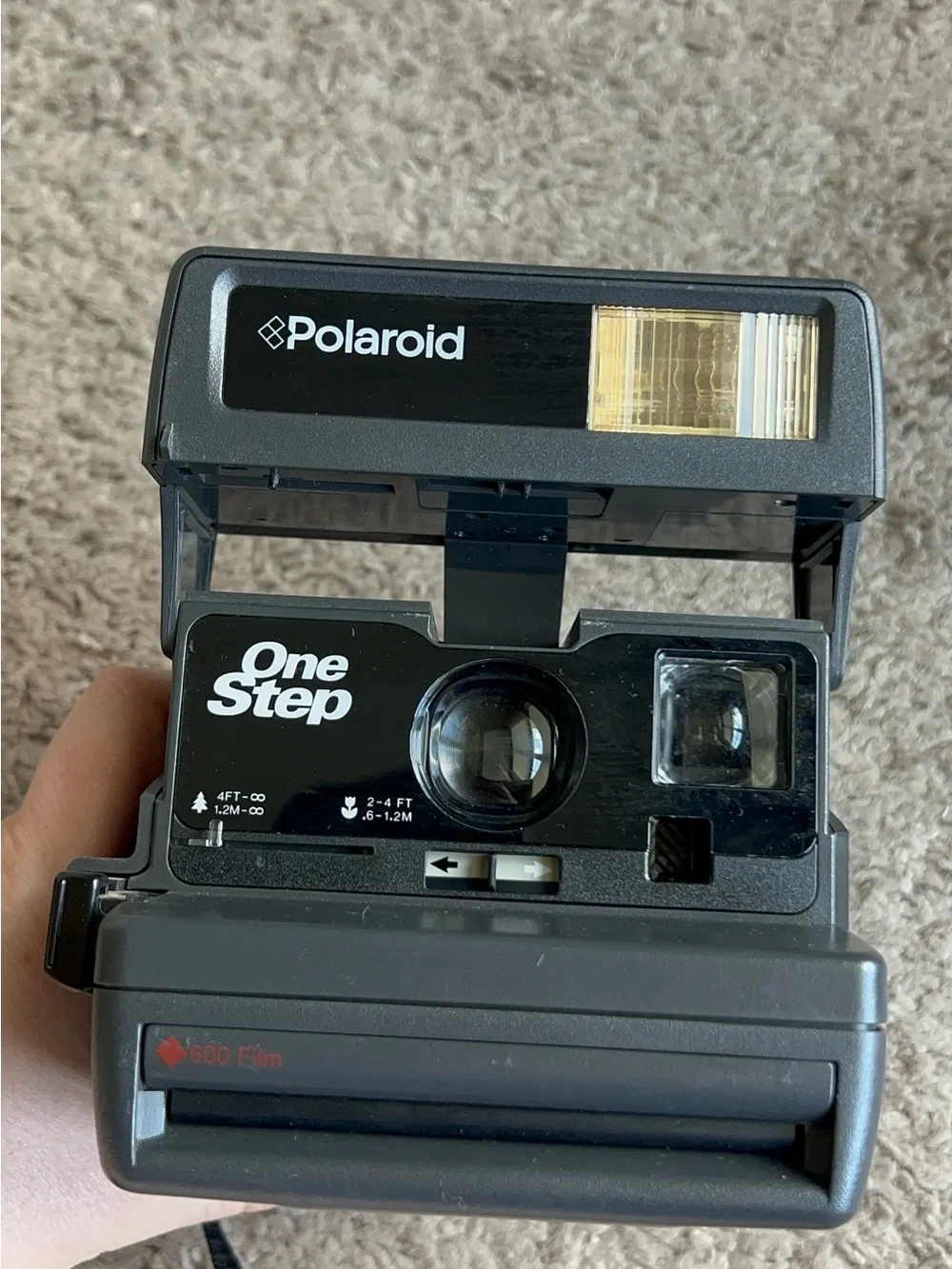Vintage Polaroid OneStep Instant Camera — Black - no issues